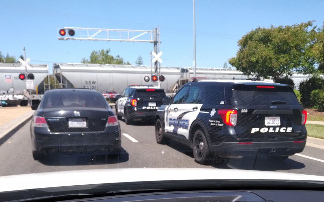 Old Elk Grove rail crossing traps two police cars - Shouldn't the mayor address people's, not zoo animals needs?